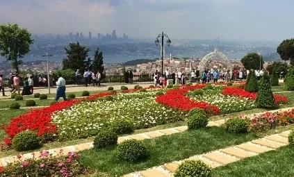 Çamlıca Tepesi